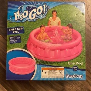 H2OGO space ship pool